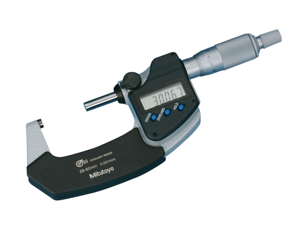 Digimatic Mikrometer IP65. 25-50mm. med datautgång