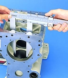 Skjutmått med rundade mätytor. Långa skänklar. 0-300mm. 0.05mm